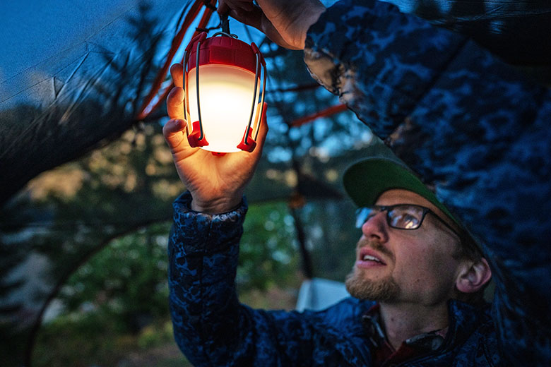 camp lamps