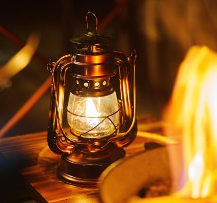 Photo camping lantern
