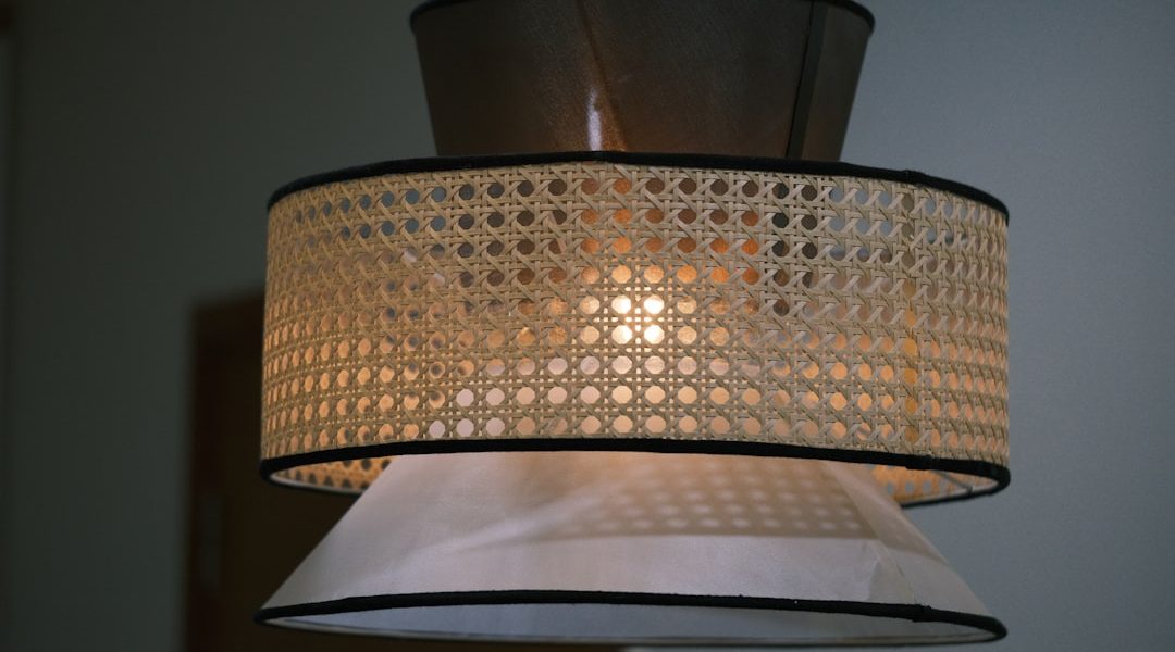Photo straw pendant lamp
