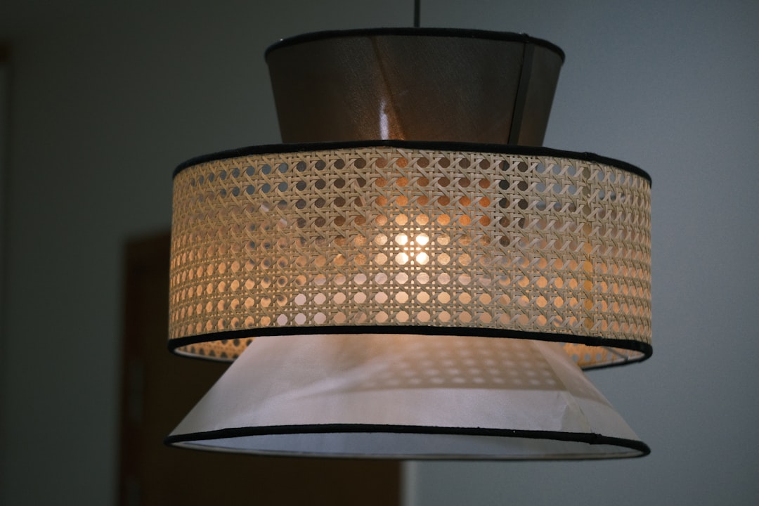 Photo straw pendant lamp